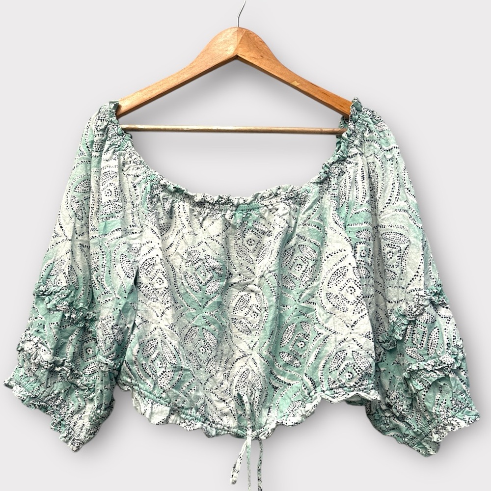 LC Lauren Conrad Green and White Blouse